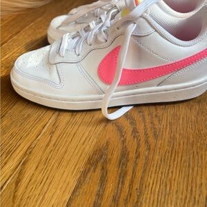Nike Kids White Sneakers with Pink Swoosh